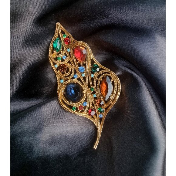 Vintage LaRoco Large Leaf Gold Toned Colorful Multicolored Rhinestones - Picture 1 of 7